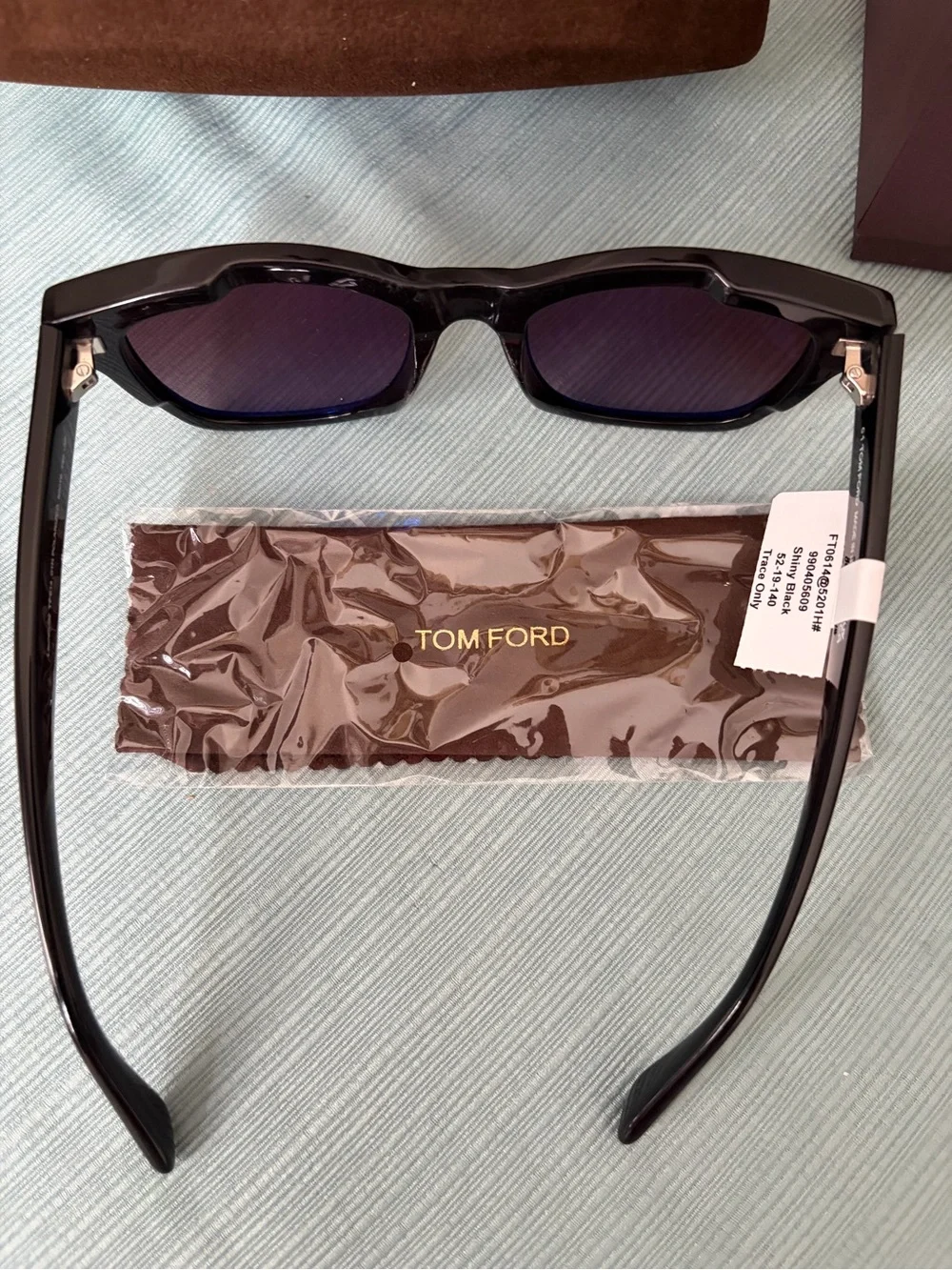 Tom Ford gorgeous authentic
